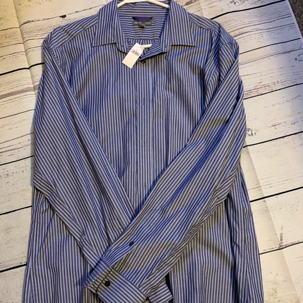 Gap, Men’s Size Large Dress Shirt NWT